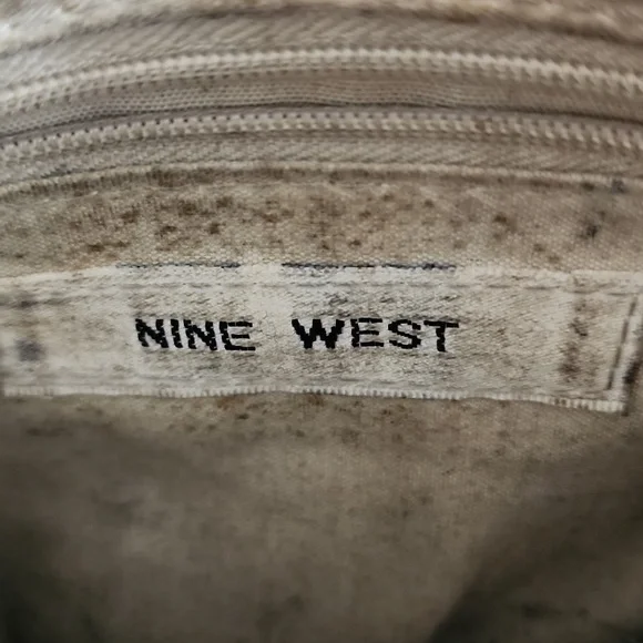 2 for $25 Cute Nine West Red Vintage Small Crossbody Bag - Picture 8 of 8